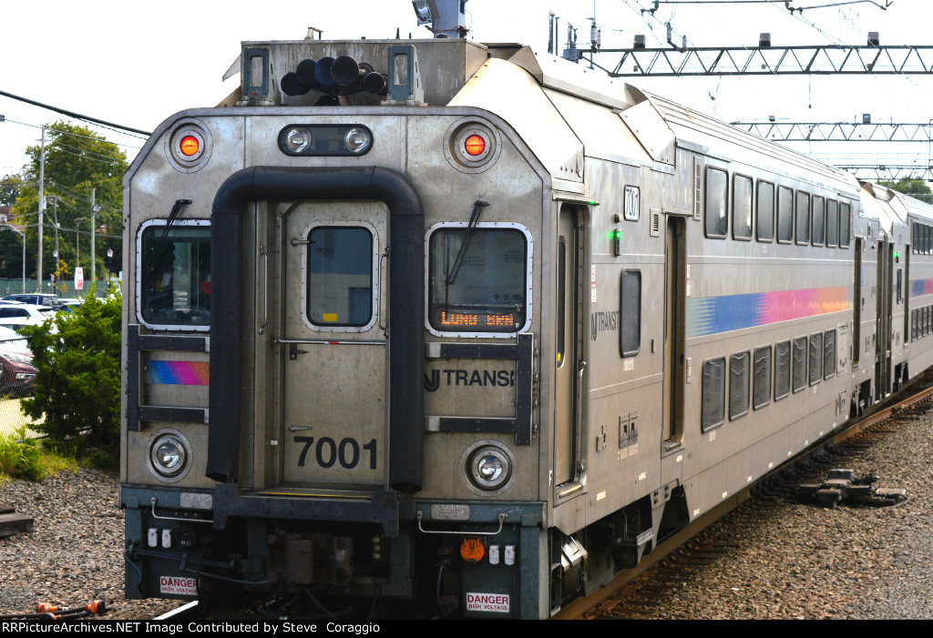 NJT 7001 Close Up